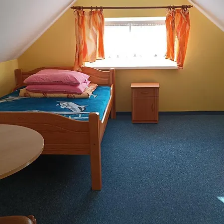 Delfin -przy Plazy, Widok Na Morze *