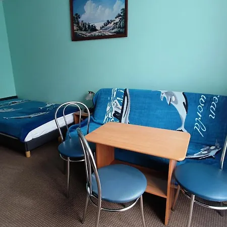 Delfin -przy Plazy, Widok Na Morze *