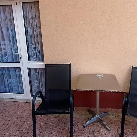 Delfin -przy Plazy, Widok Na Morze Guest house